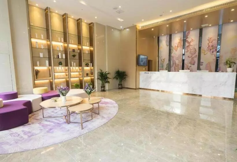 Lavande Hotels· Jingmen Xingqiu Shijiecheng