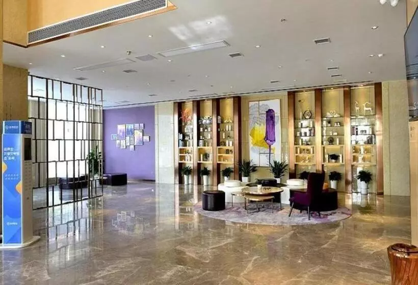 Lavande Hotel·yichun Wanda, High Speed Railway Station