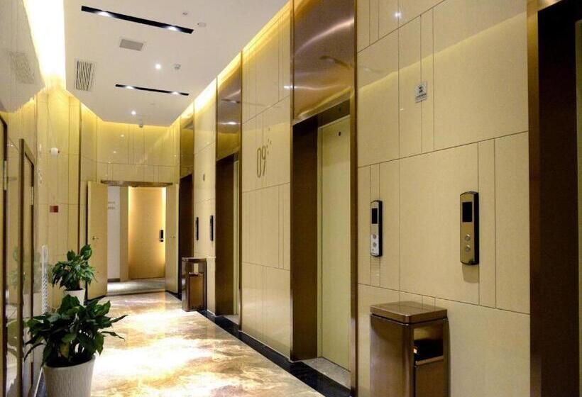 Lavande Hotel·yichun Wanda, High Speed Railway Station