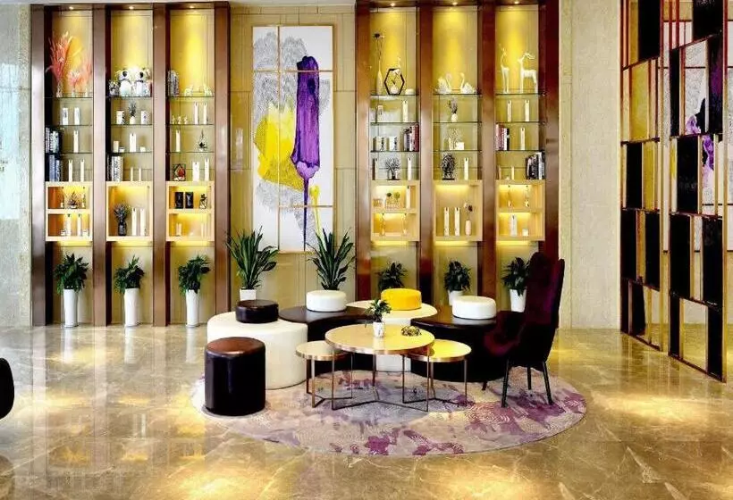 Lavande Hotel·yichun Wanda, High Speed Railway Station