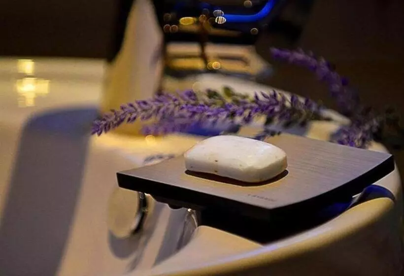 Lavande Hotel·yichun Wanda, High Speed Railway Station