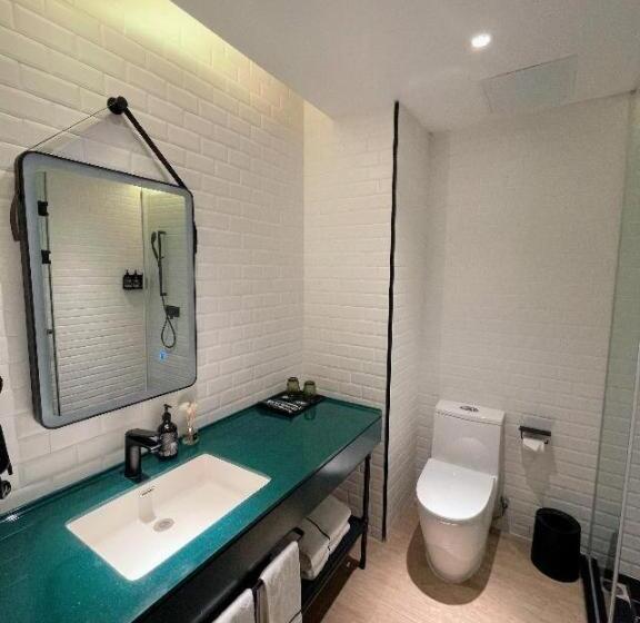 Premier City Comfort Hotel Wuhan Hankou Railway Station Changgang Road Metro Station