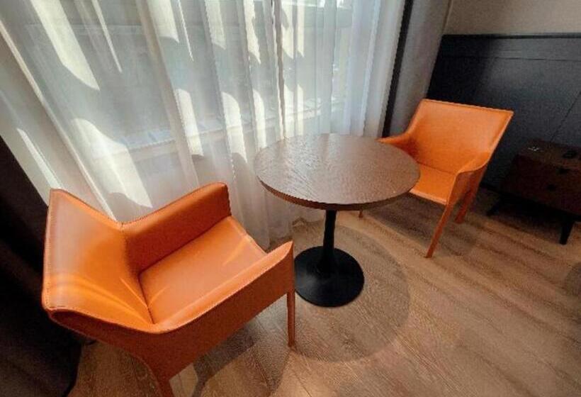 Premier City Comfort Hotel Wuhan Hankou Railway Station Changgang Road Metro Station