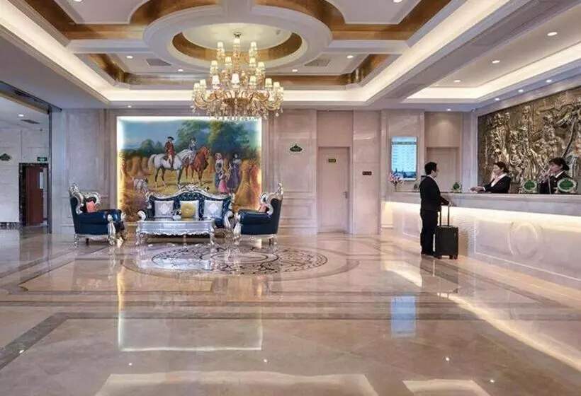 Vienna Hotel Jiangsu Zhangjiagang Passenger Terminal Station