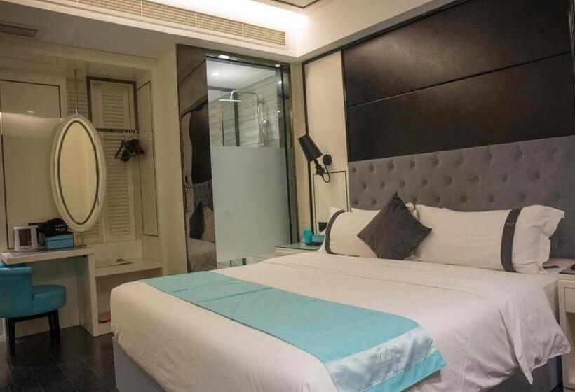 Xana Hotelle Neijiang City Center Branch