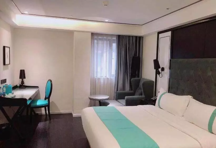 Xana Hotelle Neijiang City Center Branch