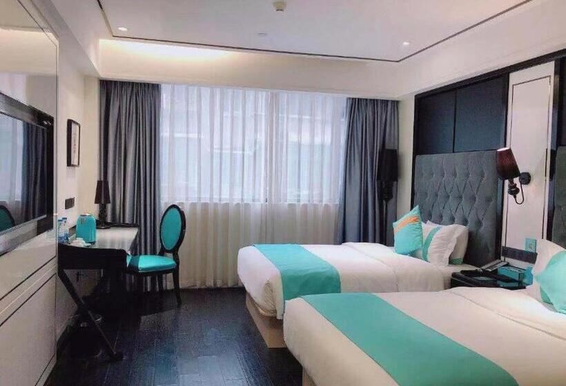 Xana Hotelle Neijiang City Center Branch