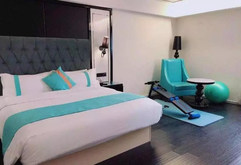 Xana Hotelle Neijiang City Center Branch