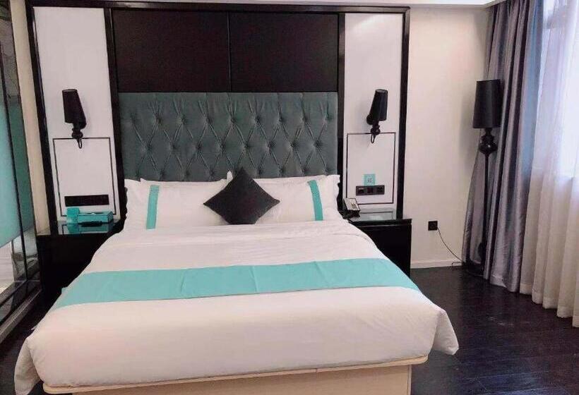 Xana Hotelle Neijiang City Center Branch