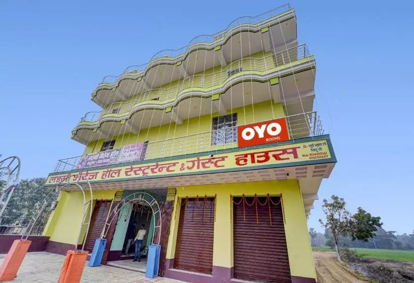Hotelli Oyo Flagship Laxmi Marriage Hall Restaurant And Guest House