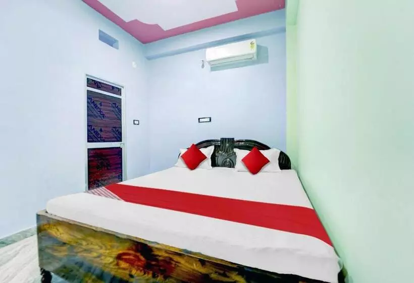 Hotelli Oyo Flagship Laxmi Marriage Hall Restaurant And Guest House