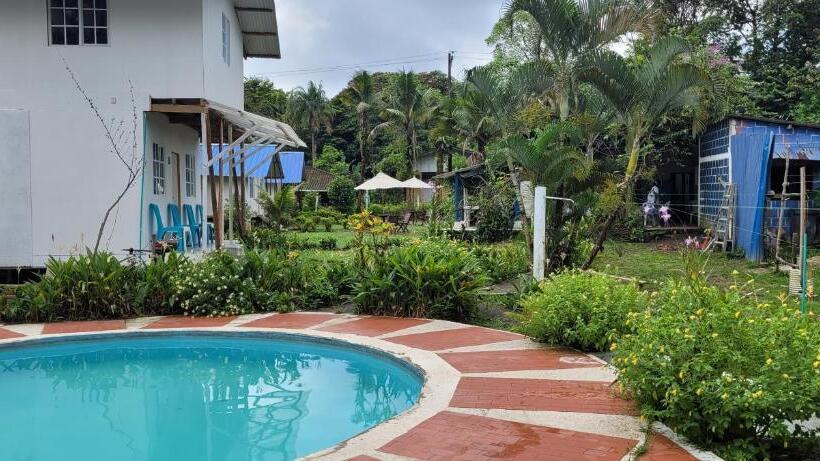 ホテル Pacific Blue En Ladrilleros