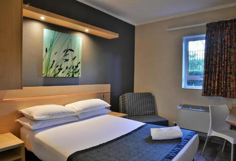 Отель Road Lodge Rivonia