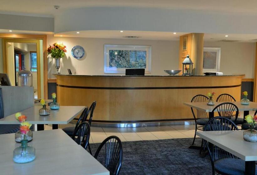 Отель Road Lodge Rivonia