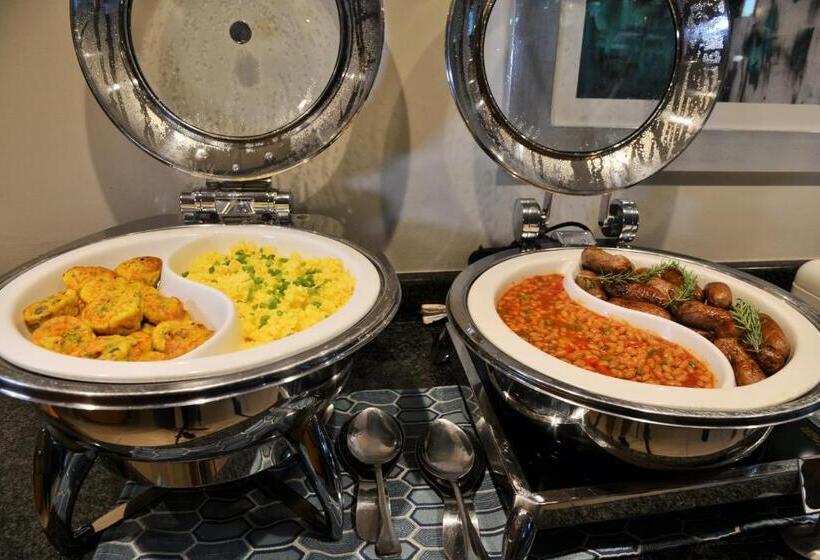 Отель Road Lodge Rivonia