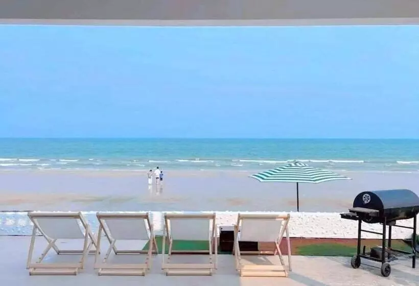 Hotelli Theskycozy Beachfront