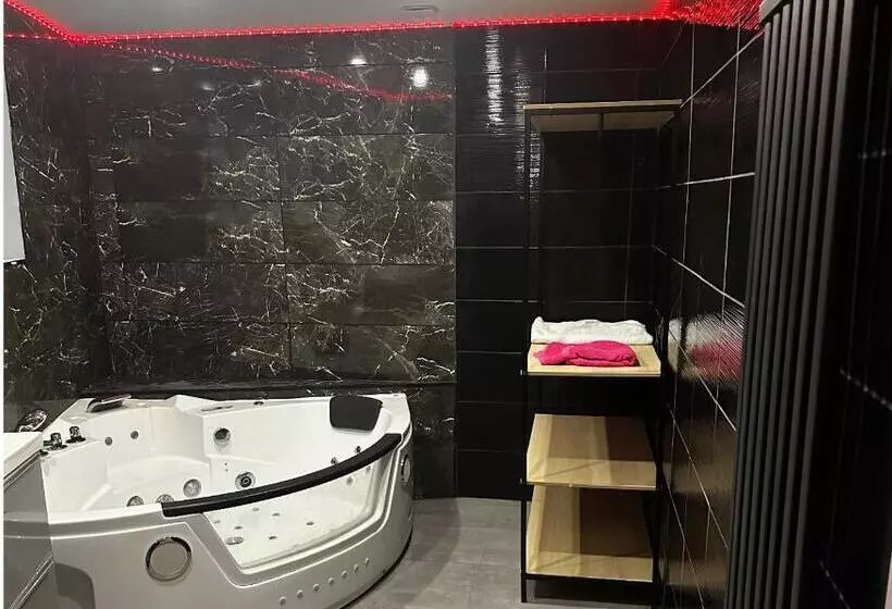 پانسیون Le Petit Nid Douillet Spa Balneo
