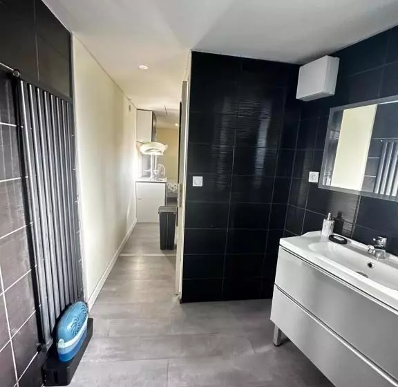 پانسیون Le Petit Nid Douillet Spa Balneo