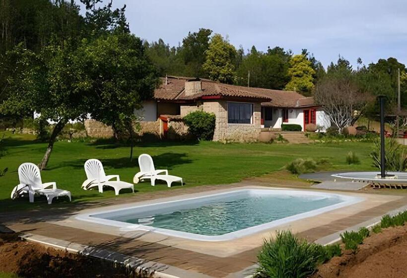 Kurort  Cabaña En El Campo En La Costa De Pelluhue