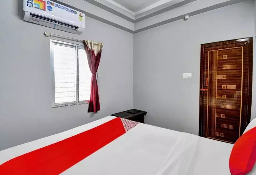 Super Hotel O Royal Empire