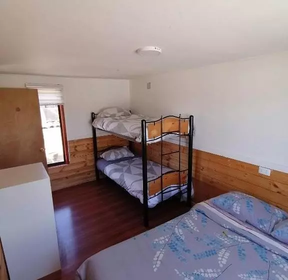 ユースホステル Casacipres Surf&climb Hostal