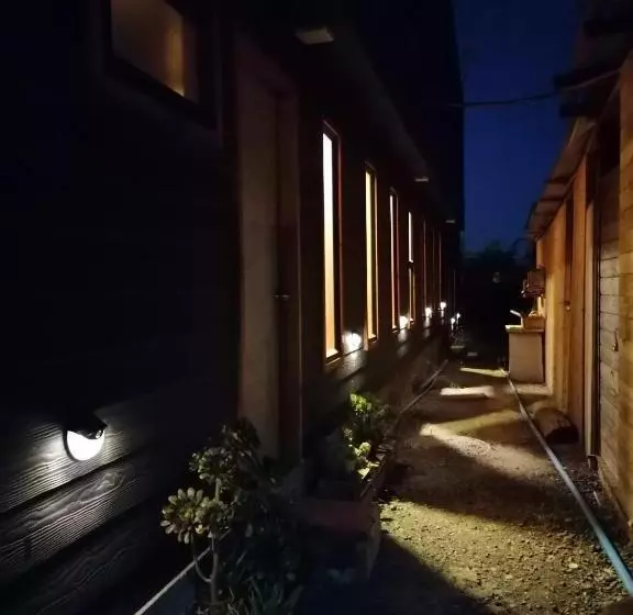 ユースホステル Casacipres Surf&climb Hostal