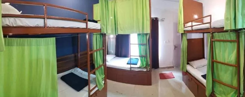 ユースホステル Jungle By Sturmfrei Morjim