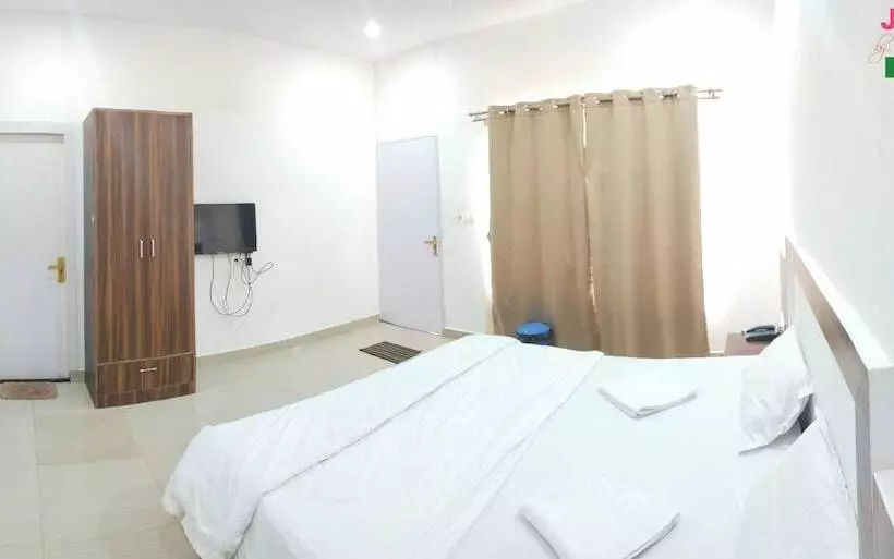 ユースホステル Jungle By Sturmfrei Morjim