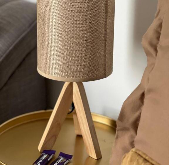 Hotell Elegant Condo Staycation In Cainta