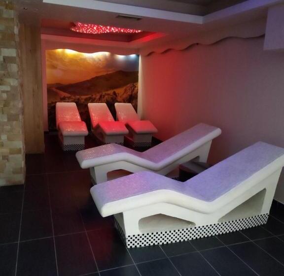 هتل Panorama Deluxe