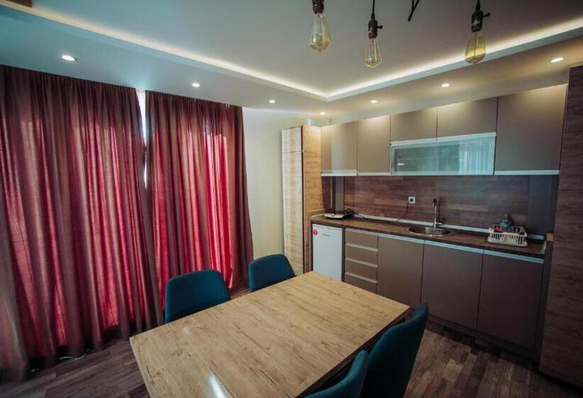 هتل Panorama Deluxe