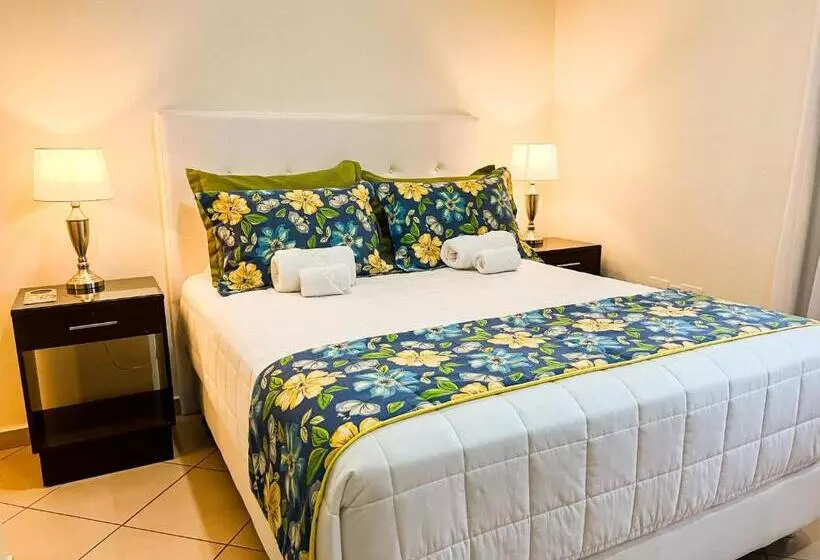 Mburucuyá Hotel Boutique