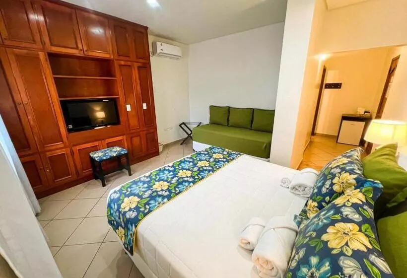 Mburucuyá Hotel Boutique