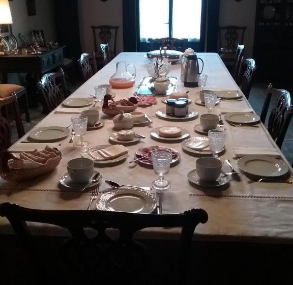 Bed and Breakfast Solar Dos Olivas