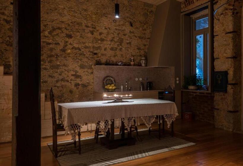 膳宿费 Chez Odete