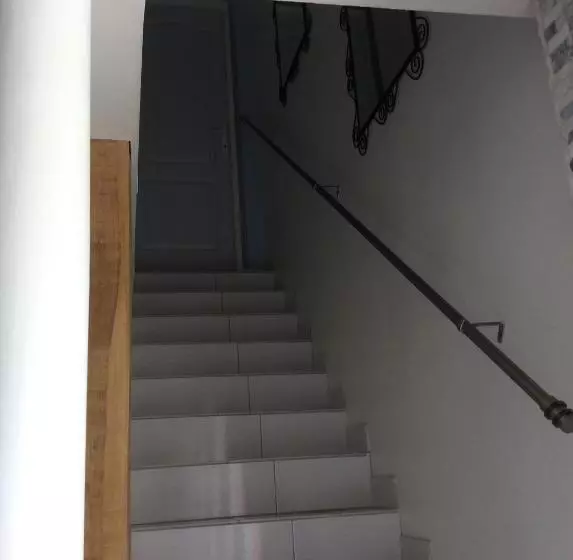 Majatalo Tercier De Vigne