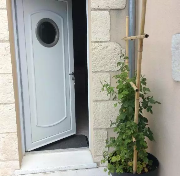 Majatalo Tercier De Vigne