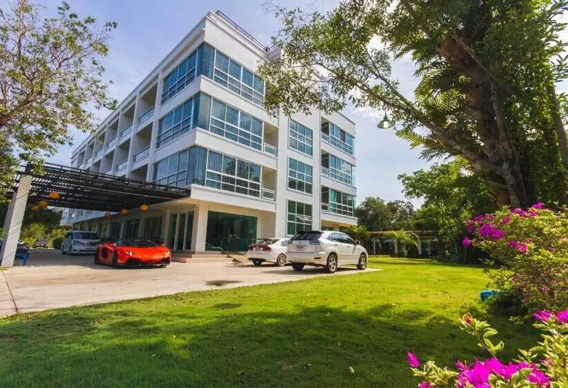 The Pano Hotel & Residence