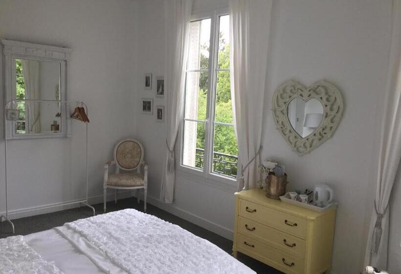 ベッドアンドブレックファースト Chateau Anaselle