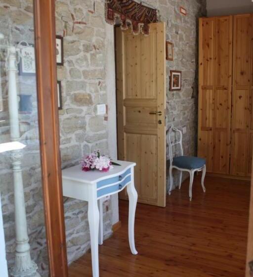 Bed and Breakfast Rocca Del Vento