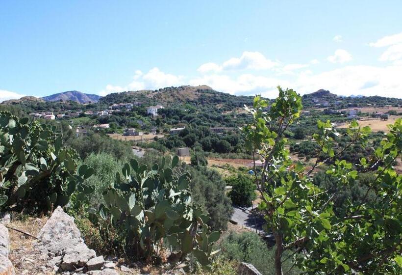 Bed and Breakfast Rocca Del Vento