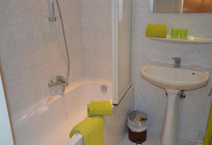 Hotel La Grange Du Pape   Annexe De L Hôtel La Ferme Du Pape