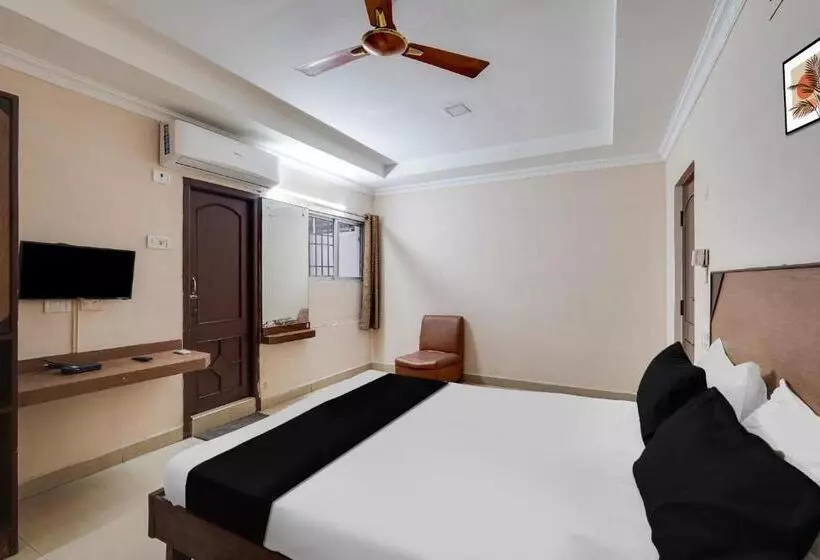 Super Hotel O Park Town Near Nehru Stadium