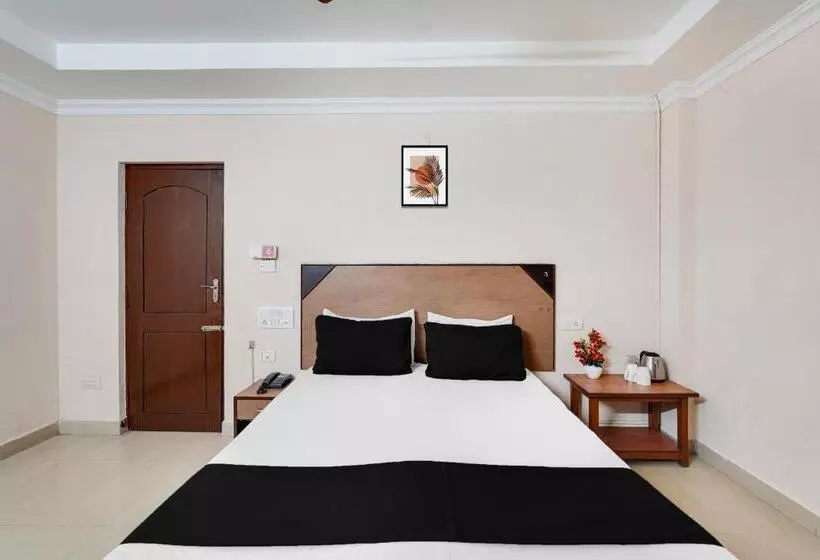 Super Hotel O Park Town Near Nehru Stadium