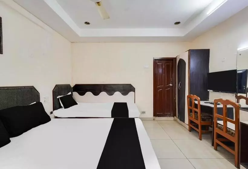 Super Hotel O Park Town Near Nehru Stadium