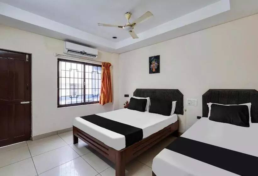 Super Hotel O Park Town Near Nehru Stadium