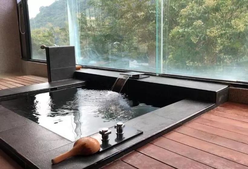 هتل Tangyue Resort