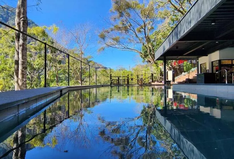 هتل Tangyue Resort