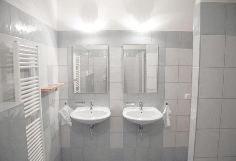 بنسيون Penzion Solnice