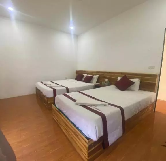 Hotelli Vangvieng Sunrise East